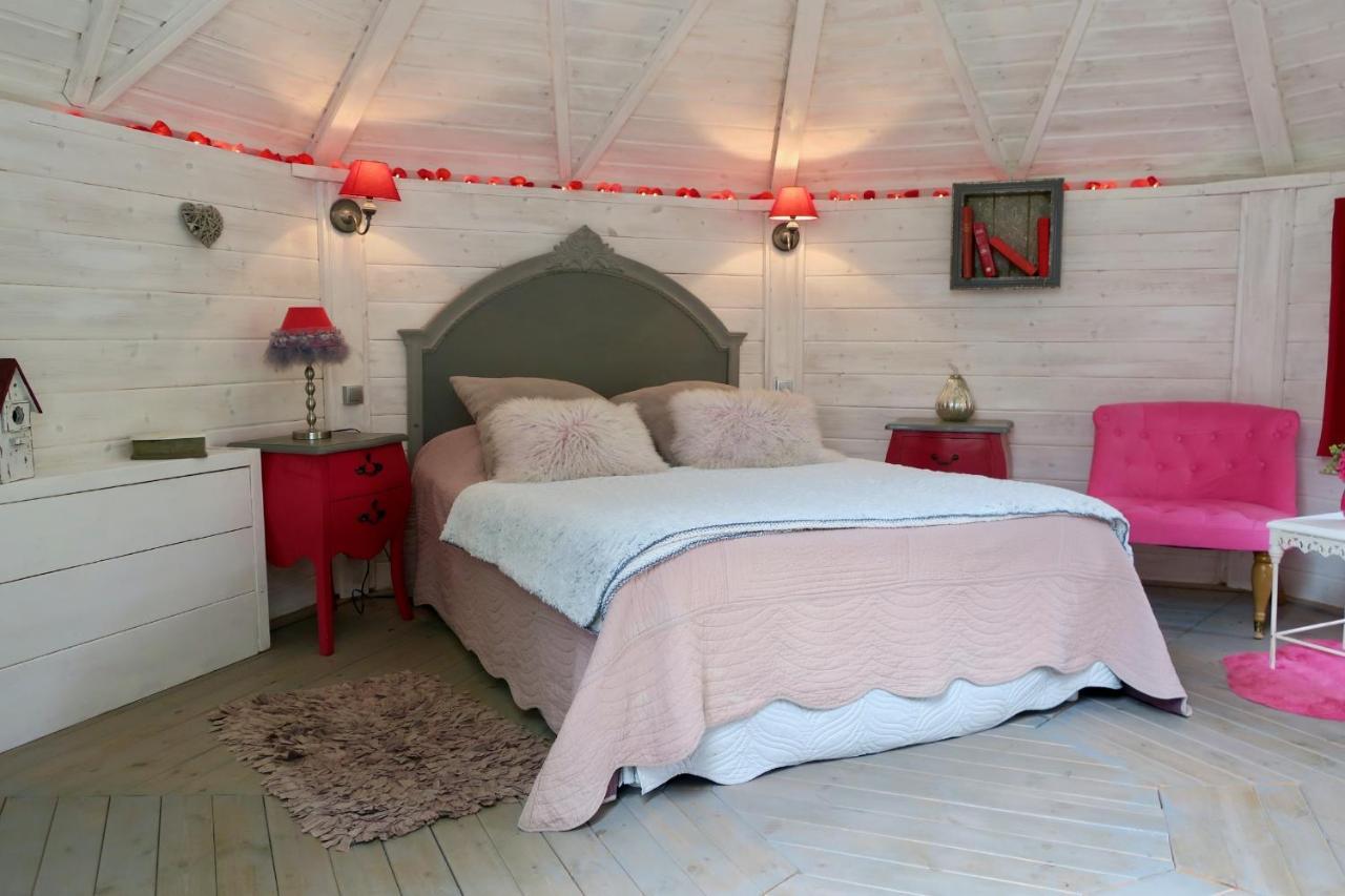 La Naomath - Maison D'Hotes, Hebergement Insolite & Gite Nonant Exterior photo
