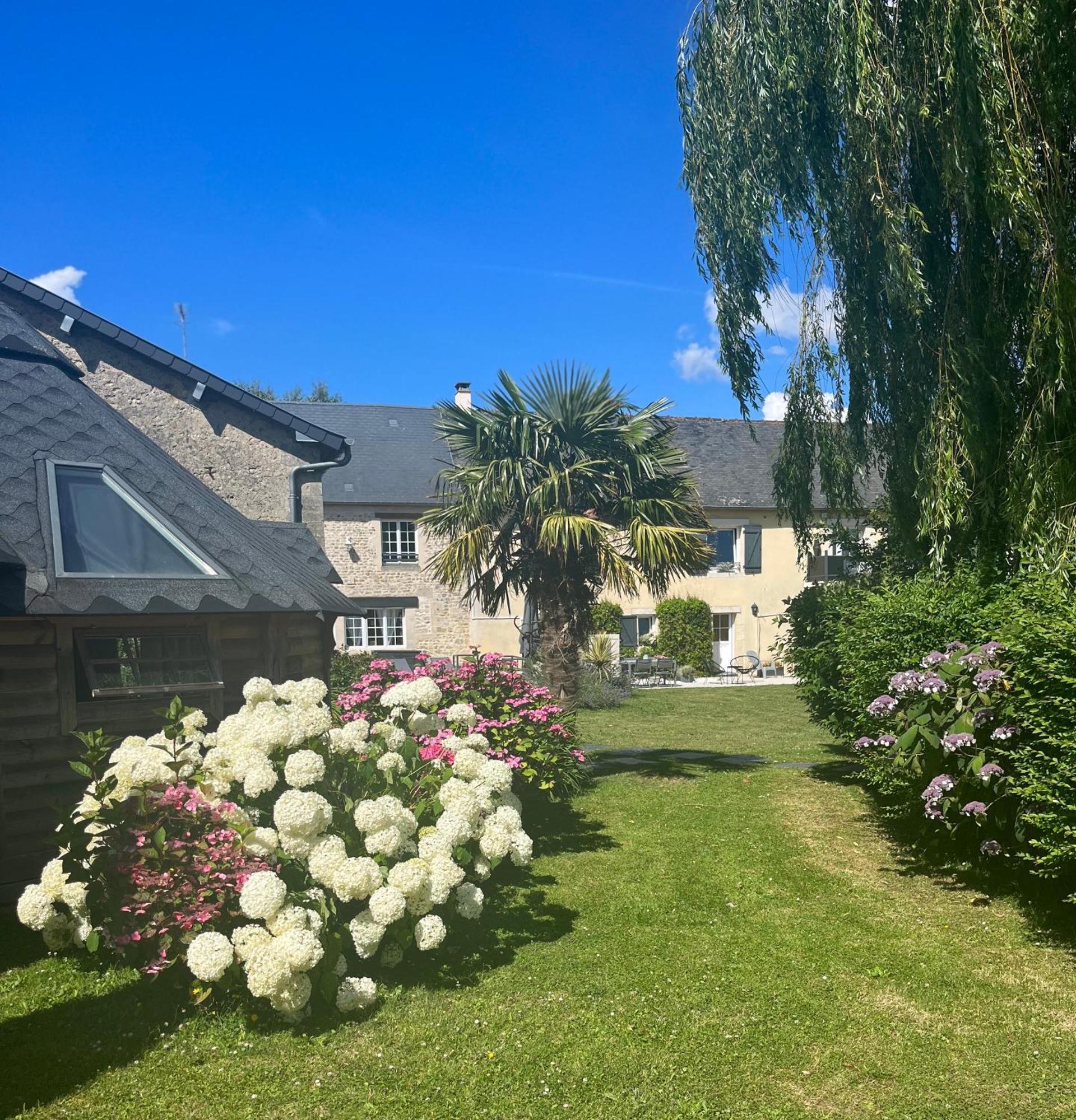 La Naomath - Maison D'Hotes, Hebergement Insolite & Gite Nonant Exterior photo