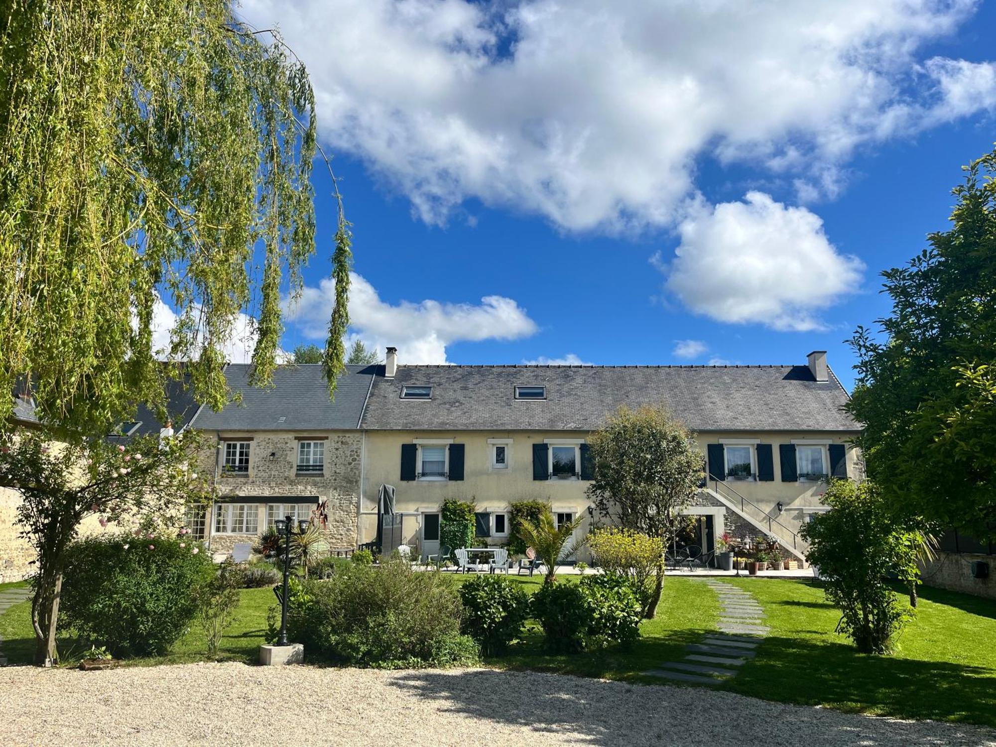 La Naomath - Maison D'Hotes, Hebergement Insolite & Gite Nonant Exterior photo