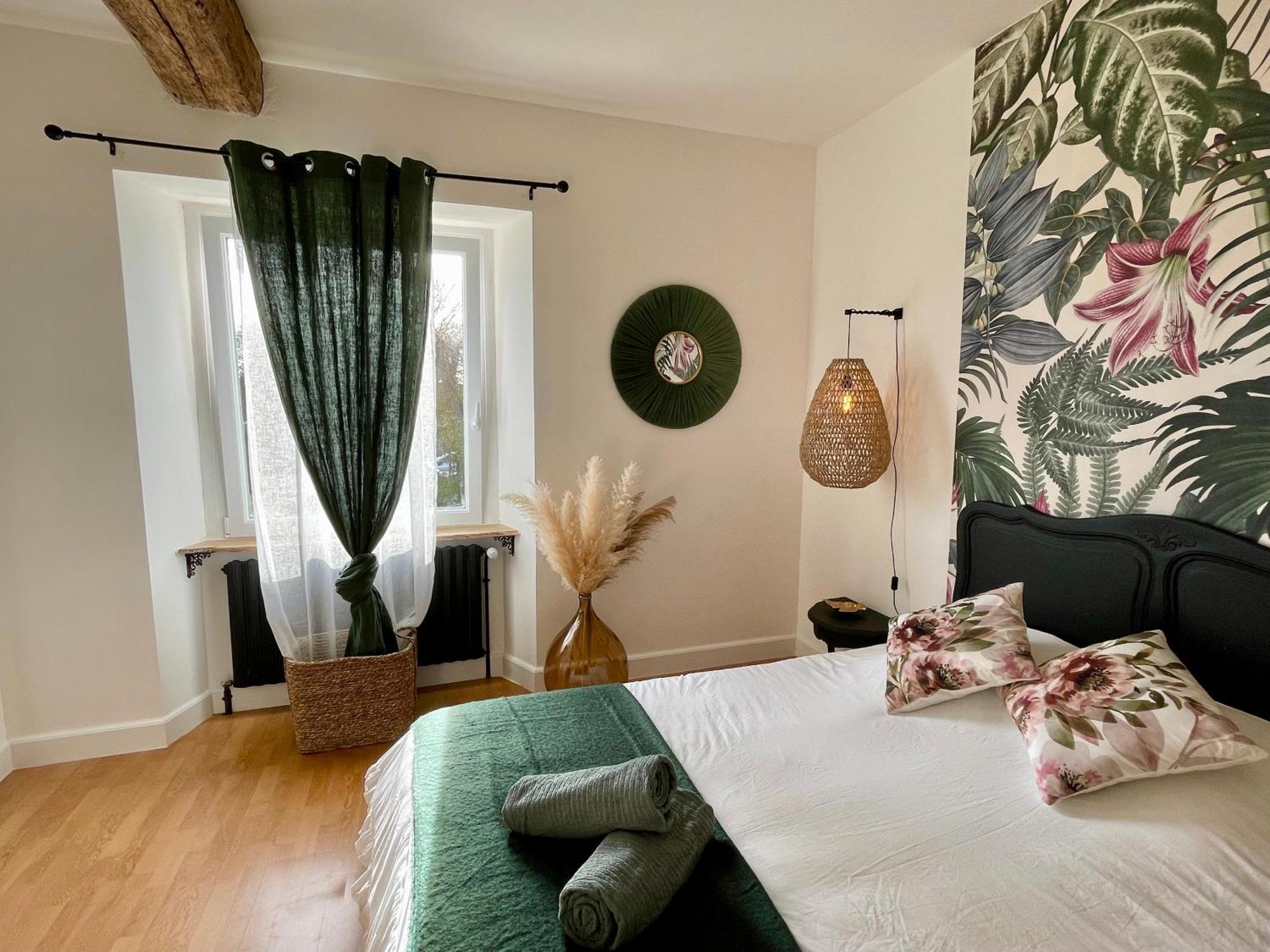 La Naomath - Maison D'Hotes, Hebergement Insolite & Gite Nonant Room photo